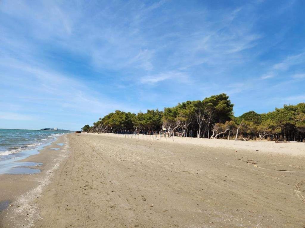 Vila Topi Vlorë Eksteriør billede